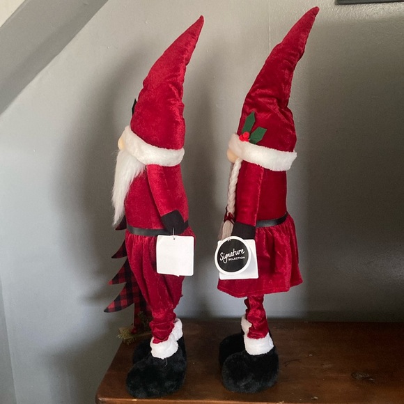 NWT- Santa & Mrs. Claus Greeter Gnome Decorations w/ Extendable Legs 27”-37”H - Picture 6 of 17